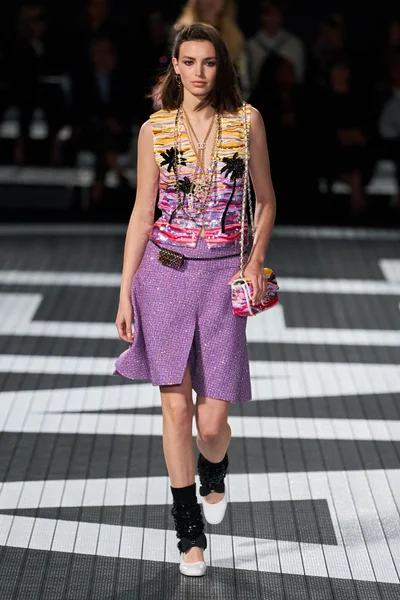 Look 45